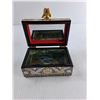 Image 3 : Mother Of Pearl Small Jewelry Box w/ Mirror Inside