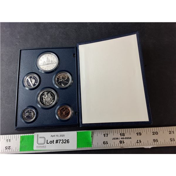 Royal Canadian Mint Coin Set- 1987