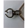 Image 2 : Chifa Animal Castration Pliers 19.25" Long