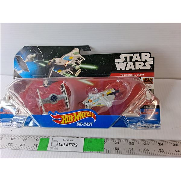 Star Wars The Fighter vs. Ghost Figurine Sealed