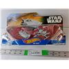 Image 1 : Star Wars Transporter vs X Wing Fighter Model, NIB
