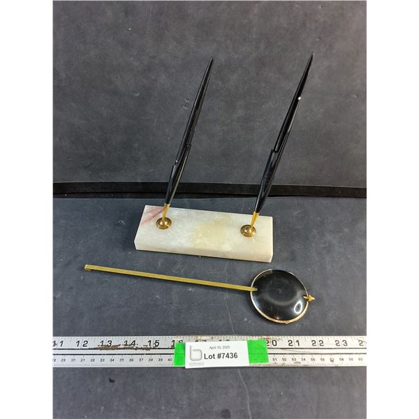 Vintage Parker Marble Table Top Pen Holder