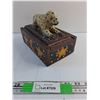 Image 1 : Decorative Box with Dog