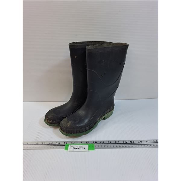 Rubber Boots - Mens Size 6