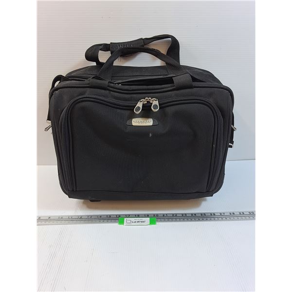 Atlantic Rolling Suitcase - 18" x 13" x 9" - Has Smoke Smell