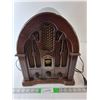 Image 1 : Vintage Style Wood Radio- Powers On