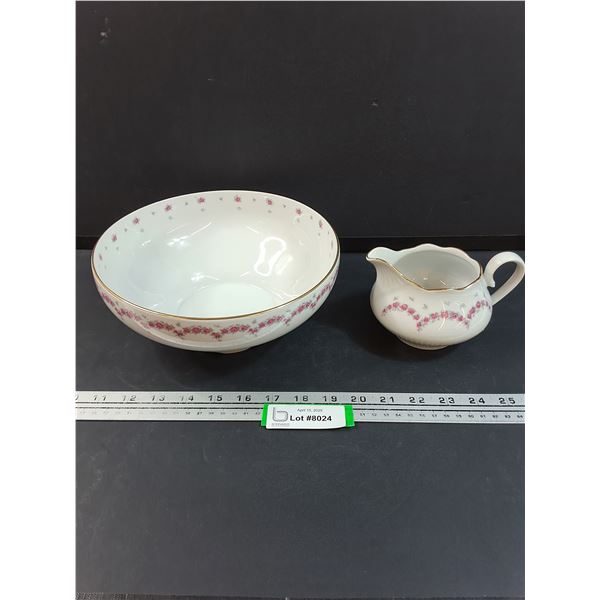 JL Menau Von Henneberg Pink  Grey Floral Pattern Porcelain - Serving Bowl & Gravy Boat