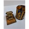 Image 2 : Vintage Desk Calender & Coin Counter