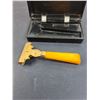 Image 2 : Schick Injector Razor w/Case