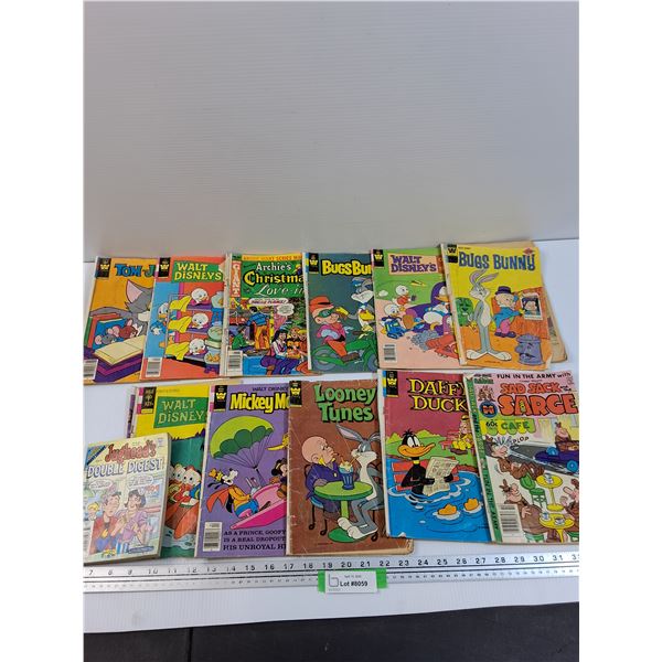 (12) Comicbooks: Disney, Jughead, Bugs Bunny, Tom & Jerry