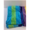 Image 2 : (3) Bath Towels