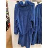 Image 3 : *(2) Bathrobes - Size L/XL