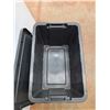 Image 4 : *Sterlite Plastic Tote with Lid - 29 x 20 x 18"