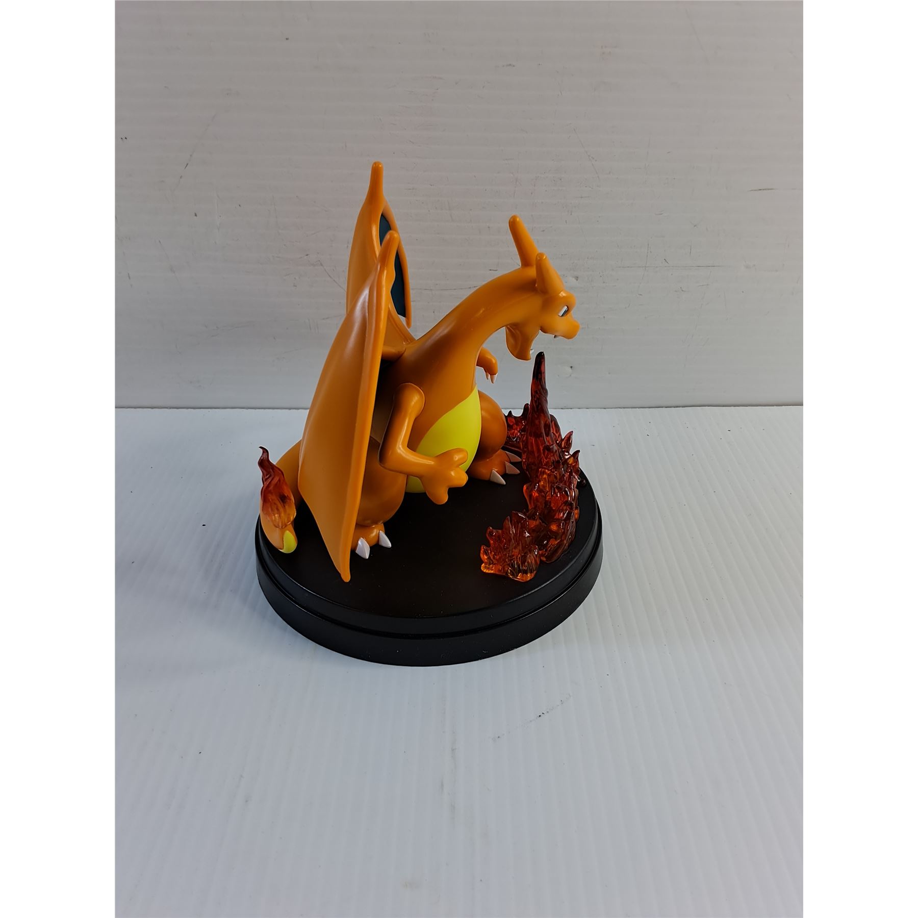Charizard Collection Box Statue Charizard Statue Ex Super Premium Collection Pokemon Figurine ...