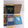 Image 3 : (7) Vintage Books - Danielle Steel, Robin Hood and Websters New World Dictionary