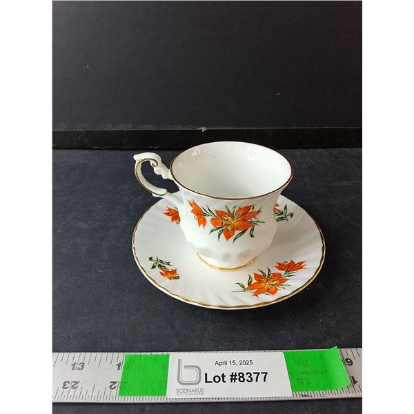 Bone China Tiger Lily Teacup & Plate
