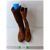 Image 1 : Tamaris Suede Cowboy Boots-40