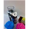 Image 2 : Black & Decker Coffee Grinder, Mini Herb Plantern with Tray and Body Sponges