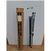 Image 1 : *Projection Screen - 44" W, Cannot Ship