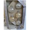 Image 3 : (2) 5 Piece Crackle Glass Ornaments