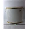 Image 1 : Laundry Hamper 19.5" Tall x 20" Long x 10" Wide