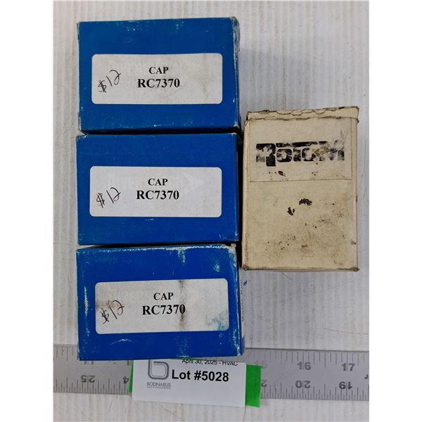 (4 times the bid price) RC7370 Motor Run Capacitor