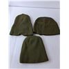 Image 2 : (8) Military Toques