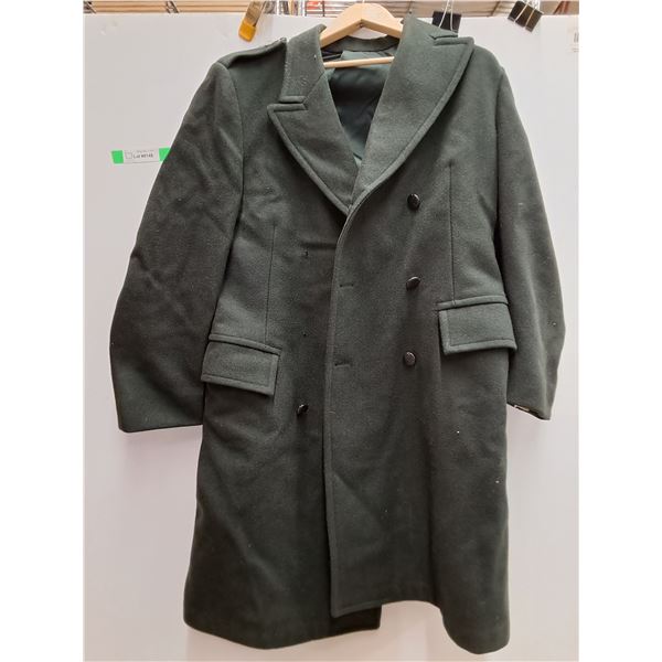 Army Green Service Overcoat -1969, Size 42-44"