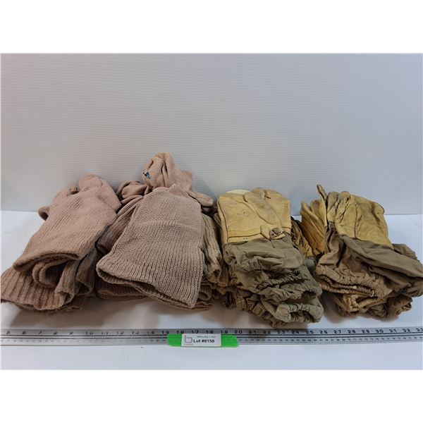 (12) Pairs of Trigger Finger Military Leather Mitts & Knitted Military Trigger Finger Mittens