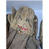 Image 4 : (12) Pairs of Trigger Finger Military Leather Mitts & Knitted Military Trigger Finger Mittens