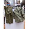 Image 2 : Canadian Military Rain Set, Coat Height 67-71", Chest 40", Pants Waist 46"