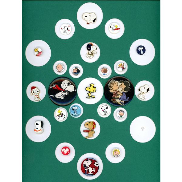 A card of division three "Charlie Brown" buttons