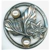 Image 7 : A small card of division 1 & 3 assorted floral buttons