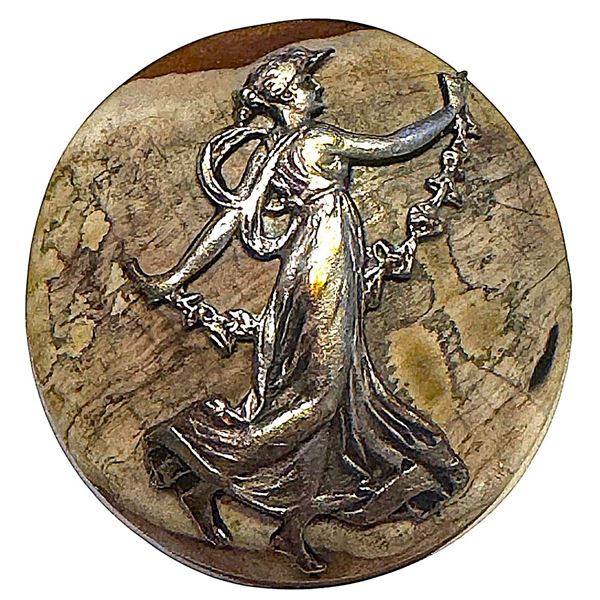 A division one shell button with pictorial escutcheon