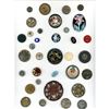 Image 1 : A full card of division 1 & 3 assorted floral buttons