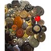 Image 3 : A bag lot of assorted material buttons
