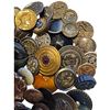 Image 5 : A bag lot of assorted buttons