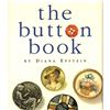Image 4 : A group of 3 books on Buttons