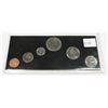 Image 2 : #48 CANADIAN 1972 COIN SET + CASE VOYAGEUR DOLLAR