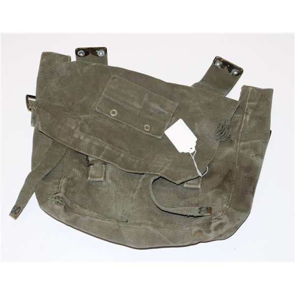 #100 GREEN KHAKI MILITARY BAG PACK CANADIAN SMALL