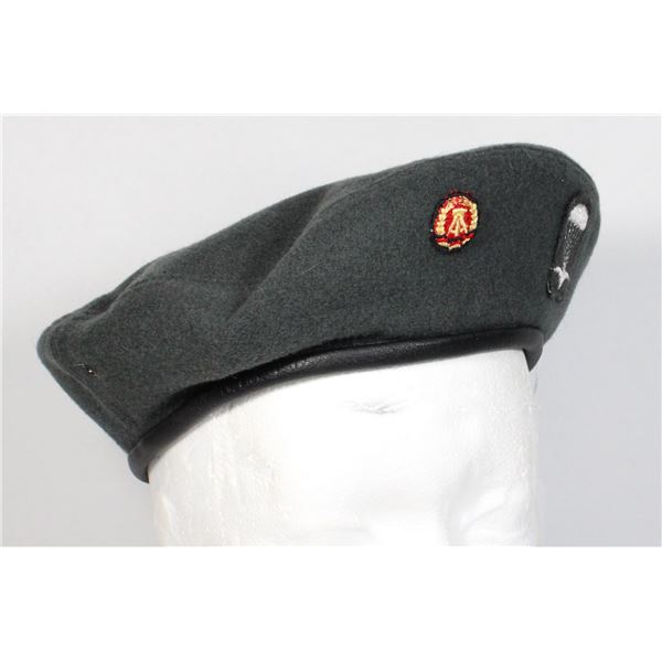 #121 EAST GERMAN PARATROOPER BERET ENLISTED