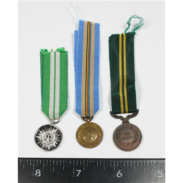 #156 LOT OF 3 MINIATURE MEDALS   AUSTRALIAN MERIT
