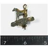 Image 1 : #162 WW1 19TH ALBERTA DRAGOONS COLLAR BADGE