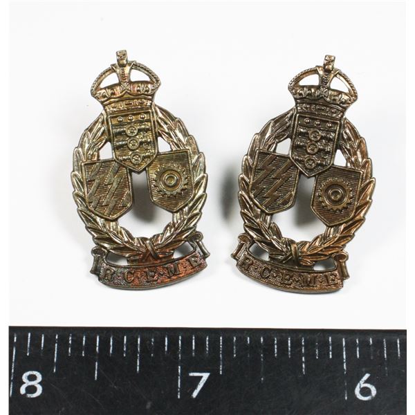 #168 SET WW2 CANADIAN COLLAR BADGES RCEME
