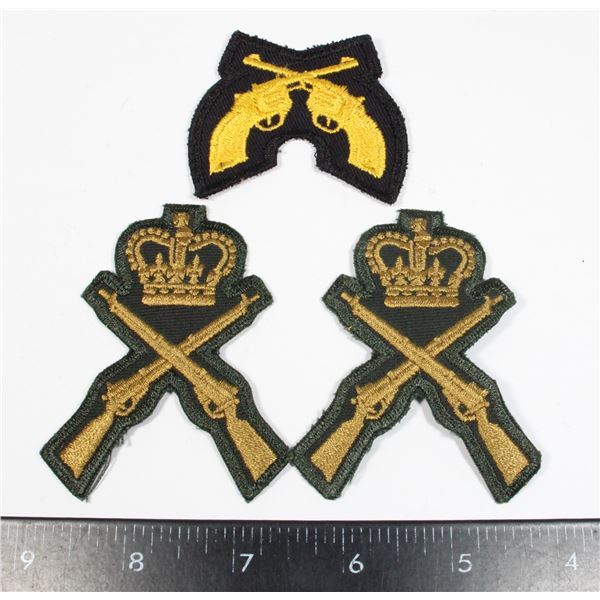 #255 LOT CROSSED RIFLES CROSSED PISTOLS UNIFORM