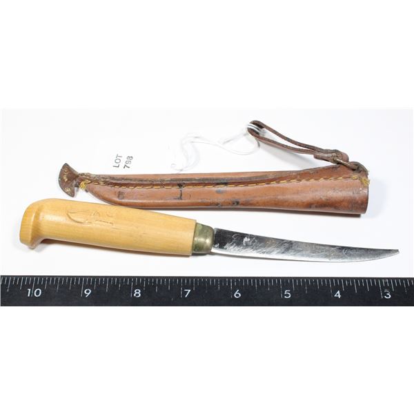 #798 RAPALA FINLAND FISHING KNIFE ENGRAVED SMALL