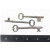 Image 1 : #848 ANTIQUE LOT OF 3 LARGE KEYS VARIOUS DESIGNS