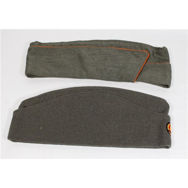 EAST GERMAN WEDGE CAP ORANGE PIPING