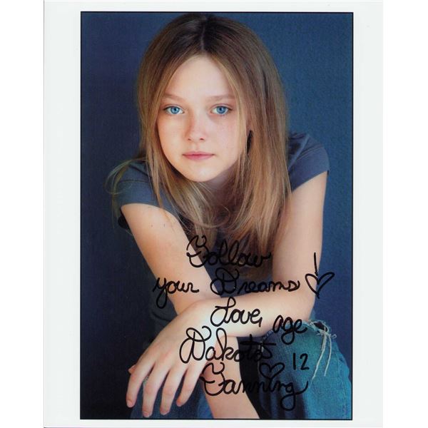 Dakota Fanning signed young photo