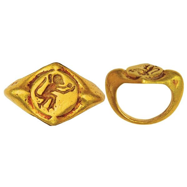 Ancient India: Gold ring from South India, of Brahminic affiliation, with baby Hanuman on a diamond-